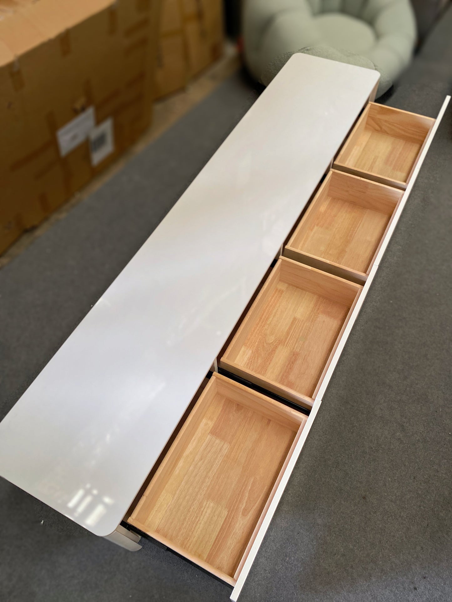 White Rock Panel Countertop/Solid Wood TV Cabinet