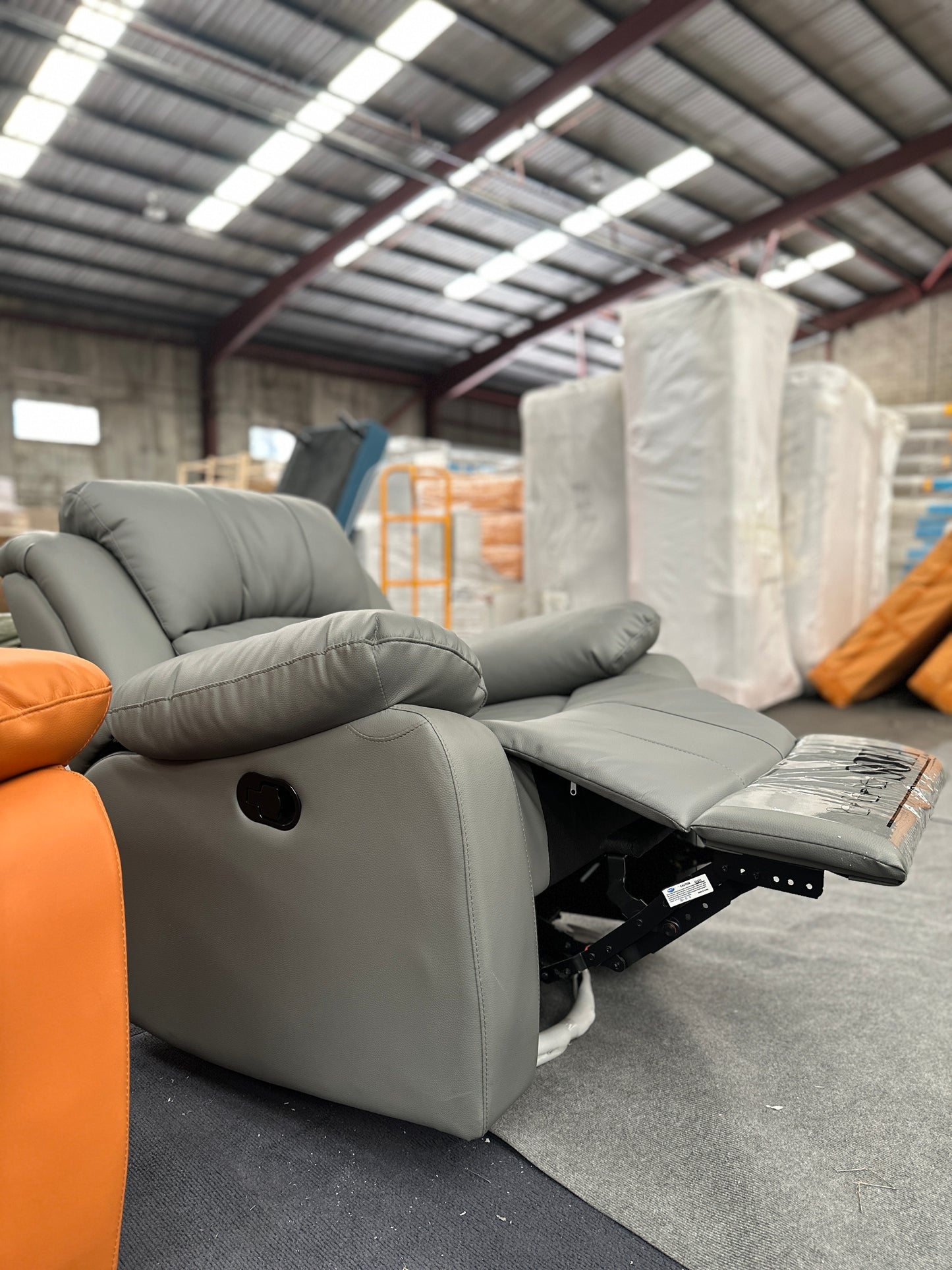 Manual Swinging/First Class Function/Lounge Chair