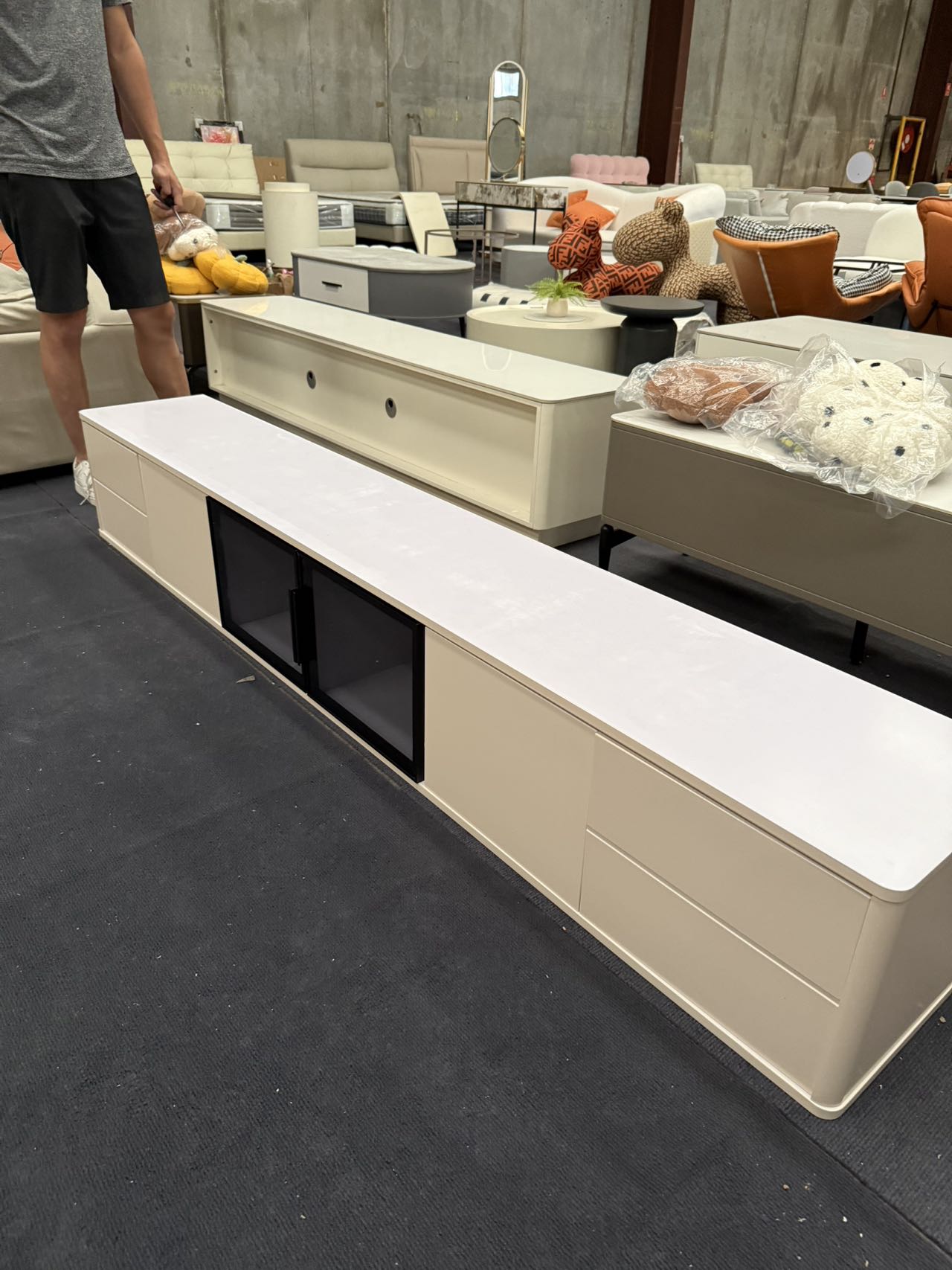 Cream White/Slate/Glass Door/TV Cabinet