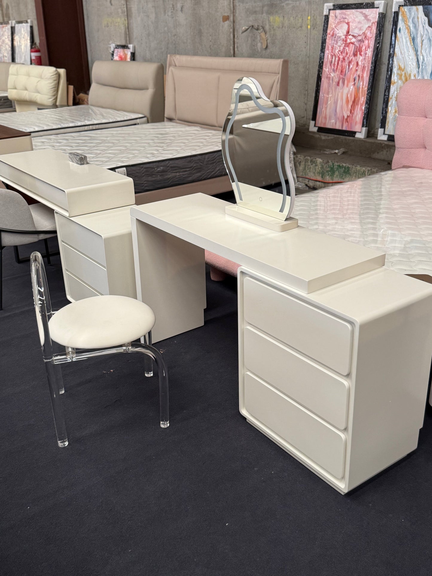 White Dressing Cabinet/Mirror/Stool Set