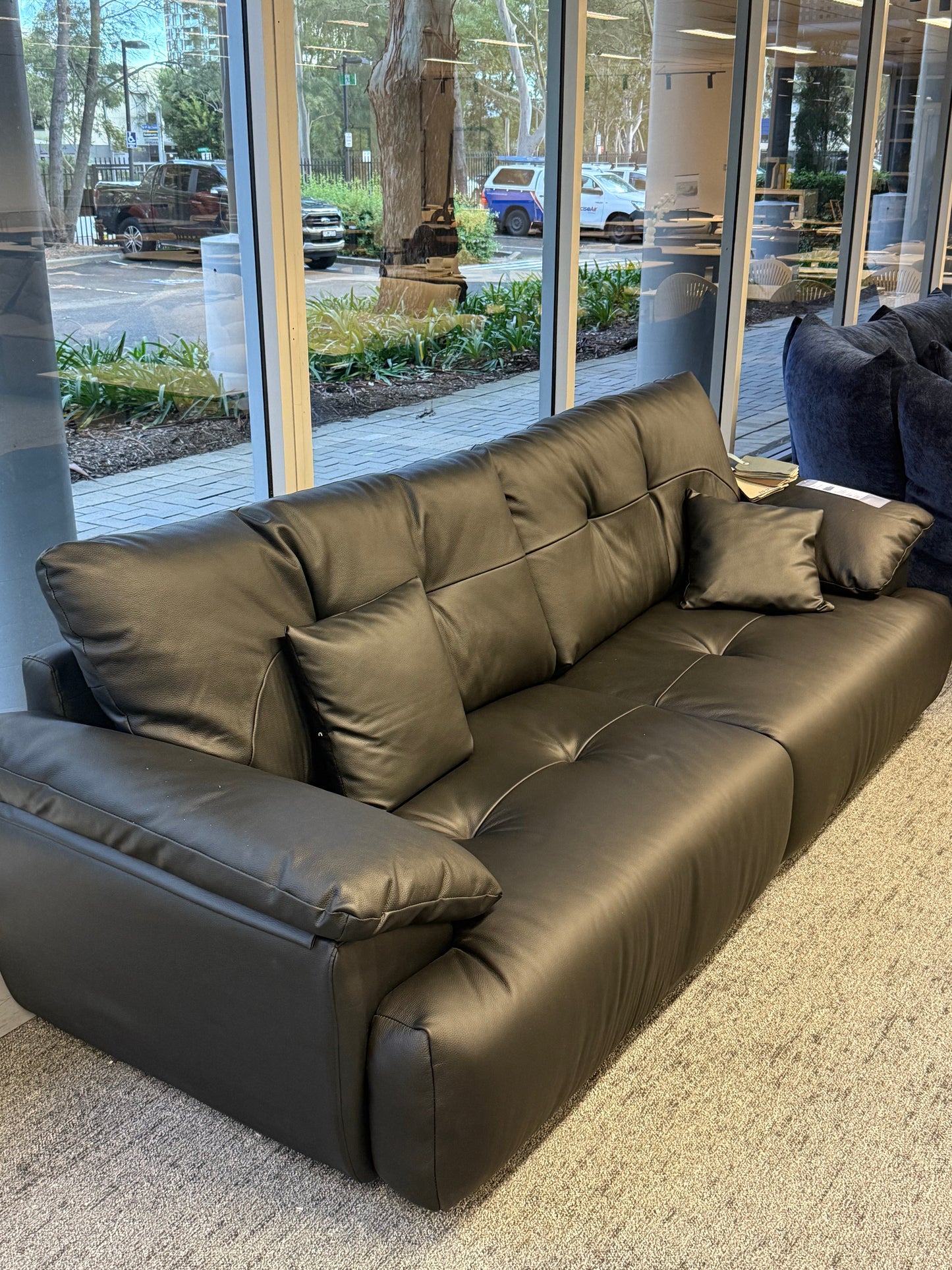 Genuine Leather Straight Sofa Floating Cloud-Style