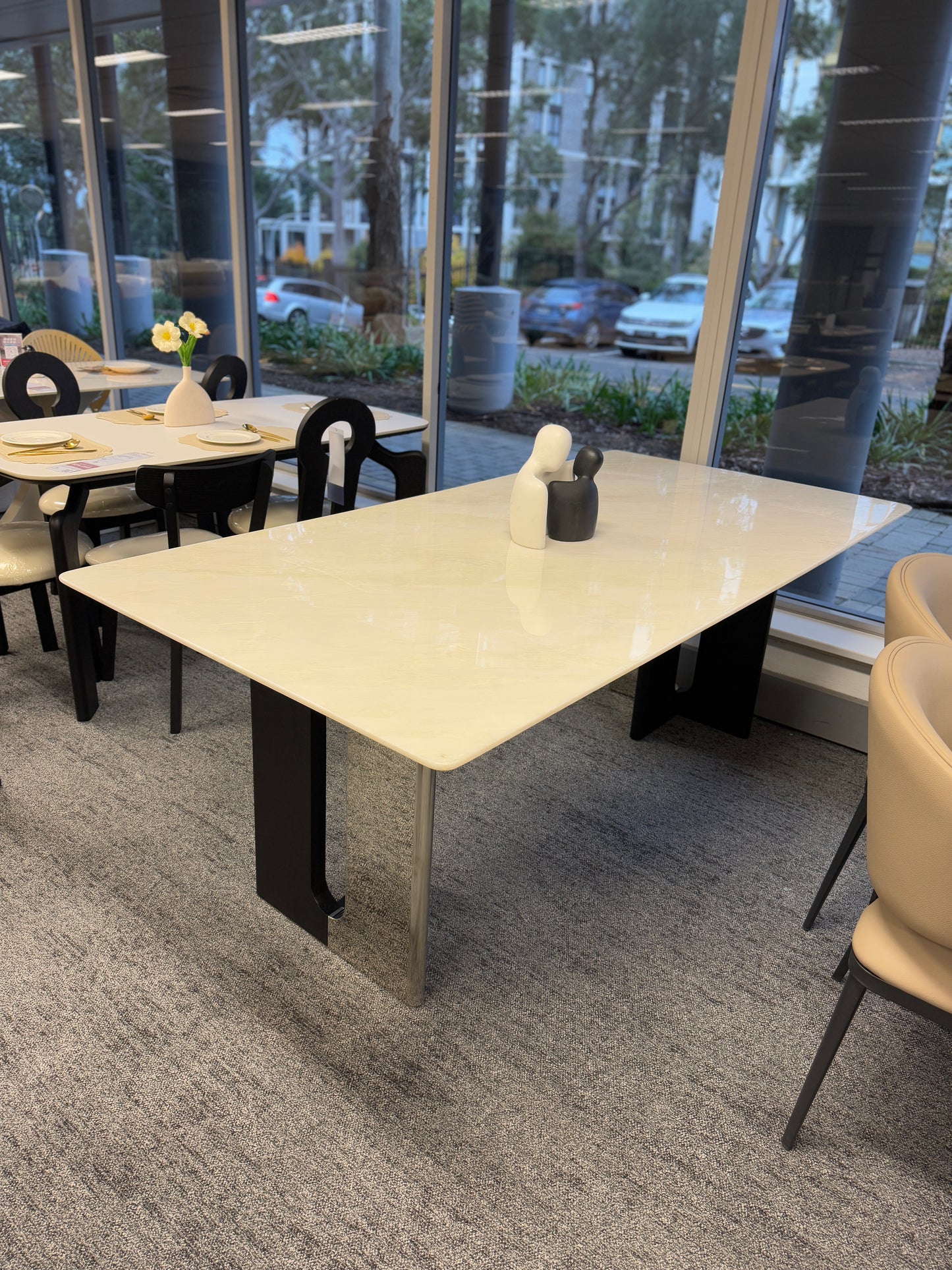 Luxury White Jade Stone V-Shaped Carbon Steel Leg Dining Table/160/180/200