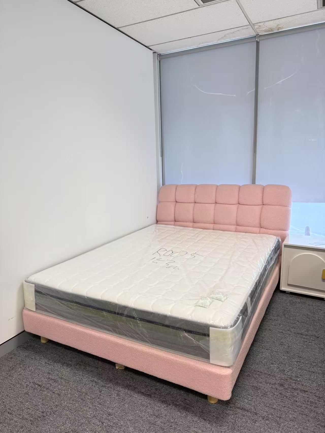 White/Pink/ Khaki/GreySolid Wood/Bed/7-Grid/153/183
