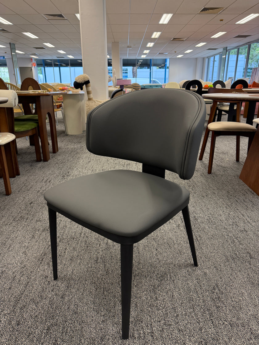 Soft Package / Peninsula Dining Chair