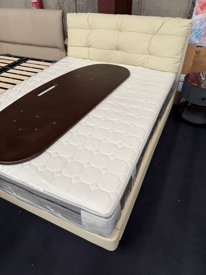 Genuine Leather/Cream White/Soft-Covered/Solid Wood Bed/153