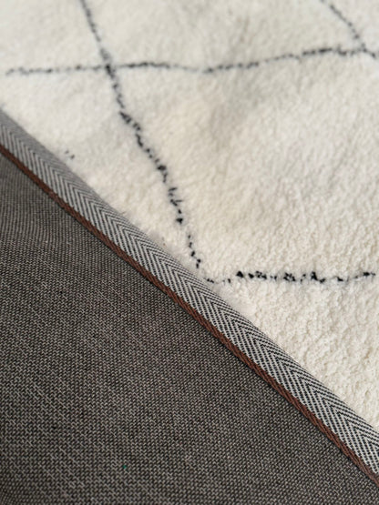 Black White/Plaid/Imitation Cashmere/Cotton Carpet