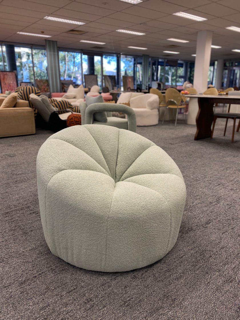Small Casual Pumpkin Lounge Chair - Lamb Plush