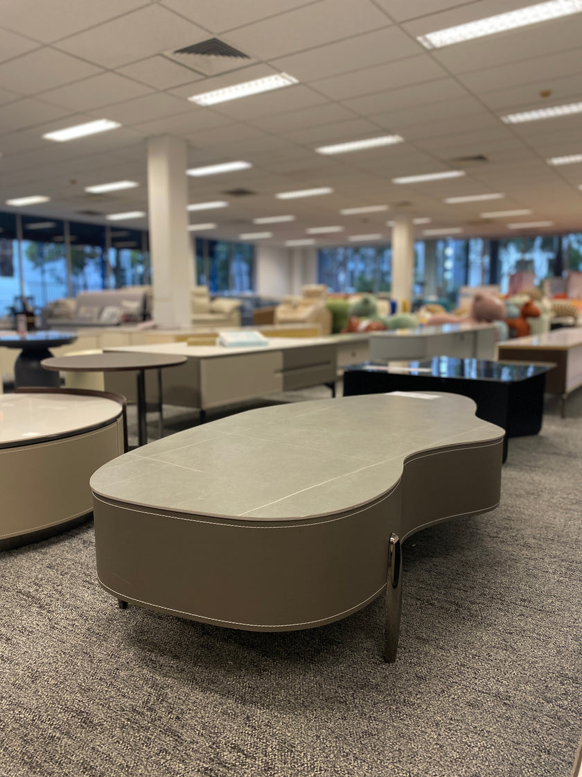 Gray Saddle Leather/Irregular Rock Plate/Coffee Table