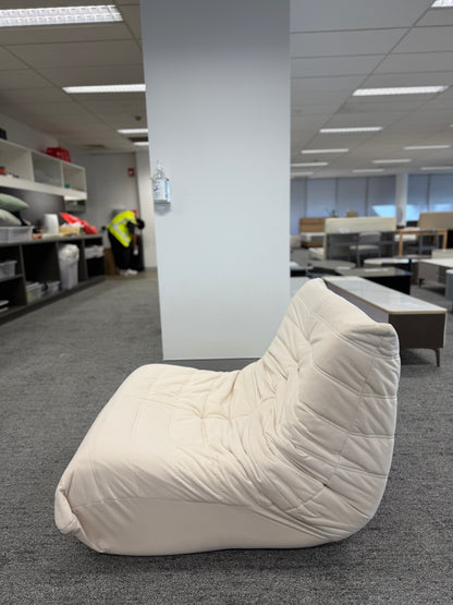 White Tech Fabric Caterpillar Leisure Chair