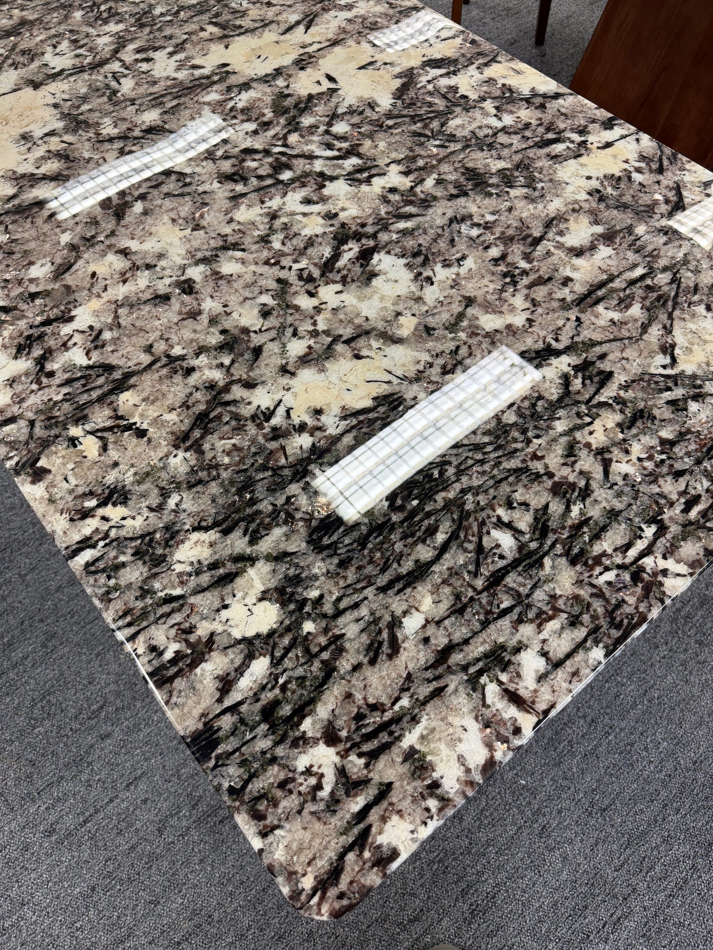 Snow Mountain Luxury Stone Color-Blocked Triangular Leg Dining Table