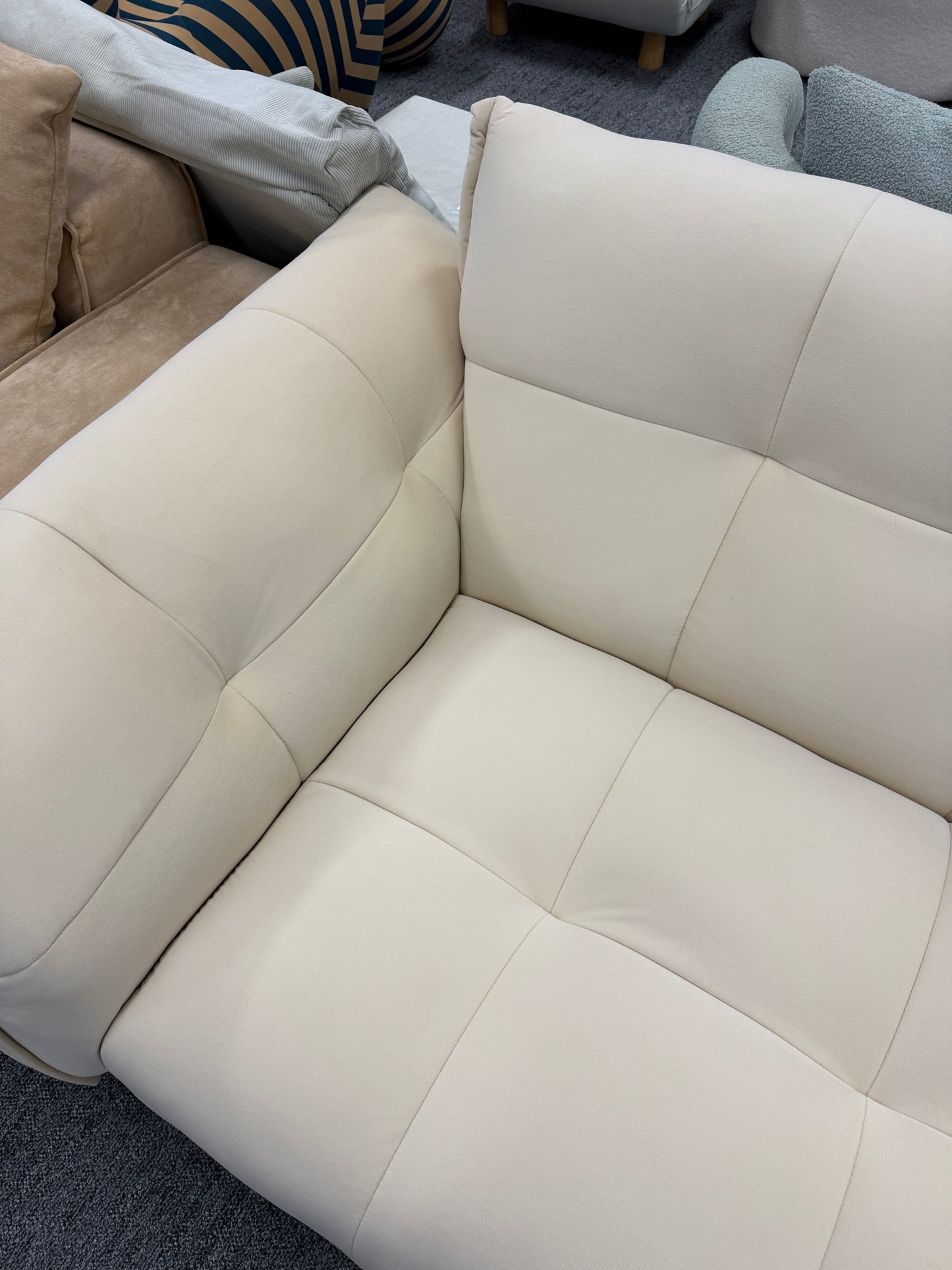Lily Sofa Two-seat Three-seat Plus Sofa/180/240
