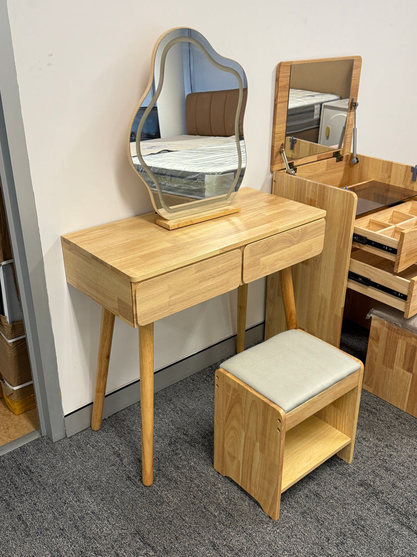 Natural Wood Color Solid Wood Dressing Table with Stool and Mirror