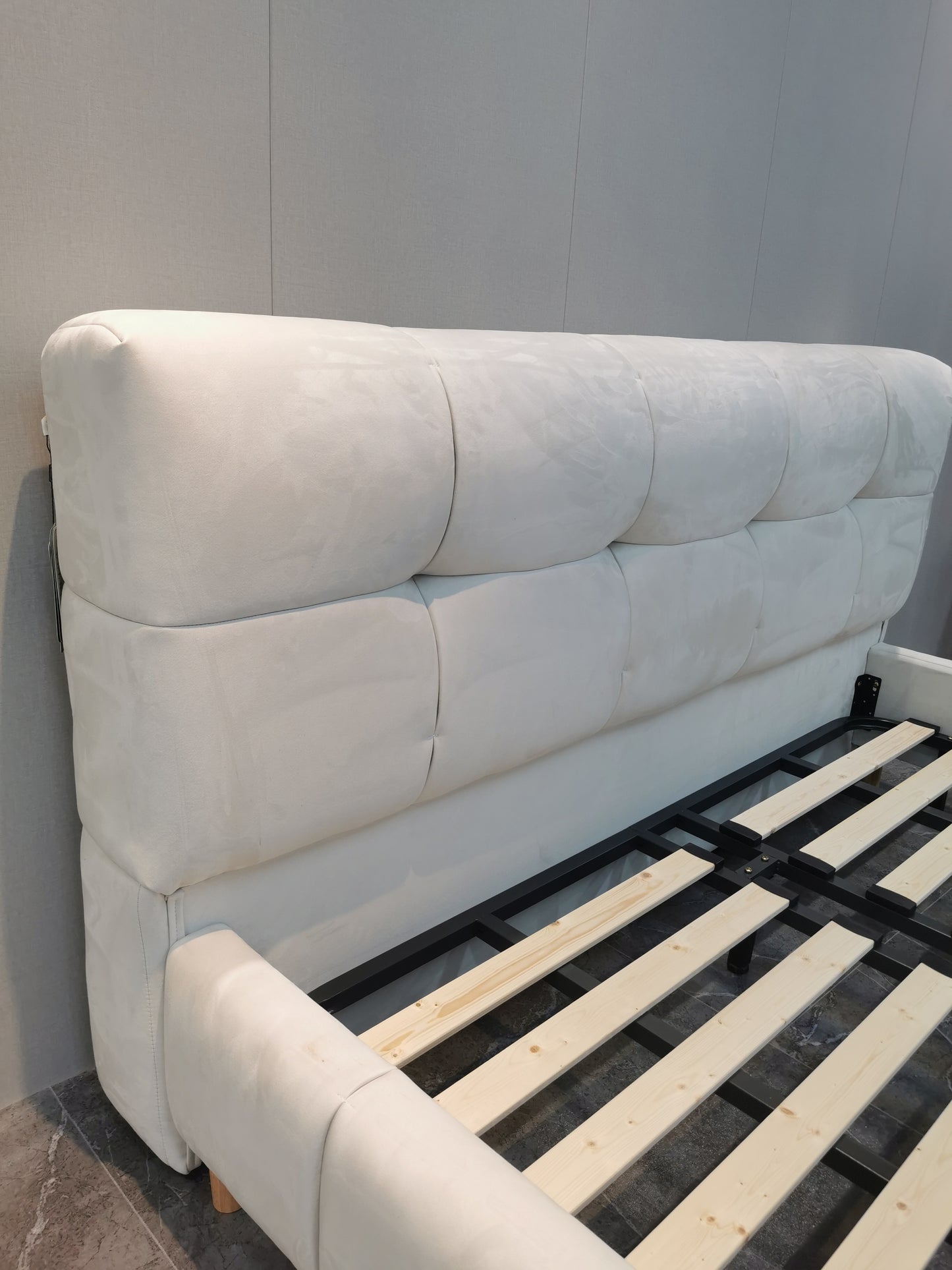 Pre-sale Rice White/Solid Wood/Bed/4-Grid/153