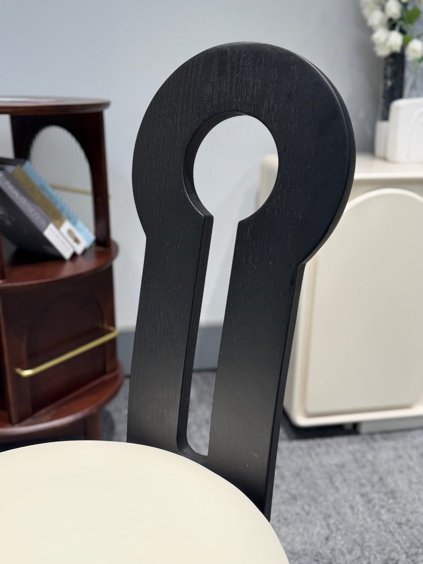 Soft Package/Classical/Key Chair