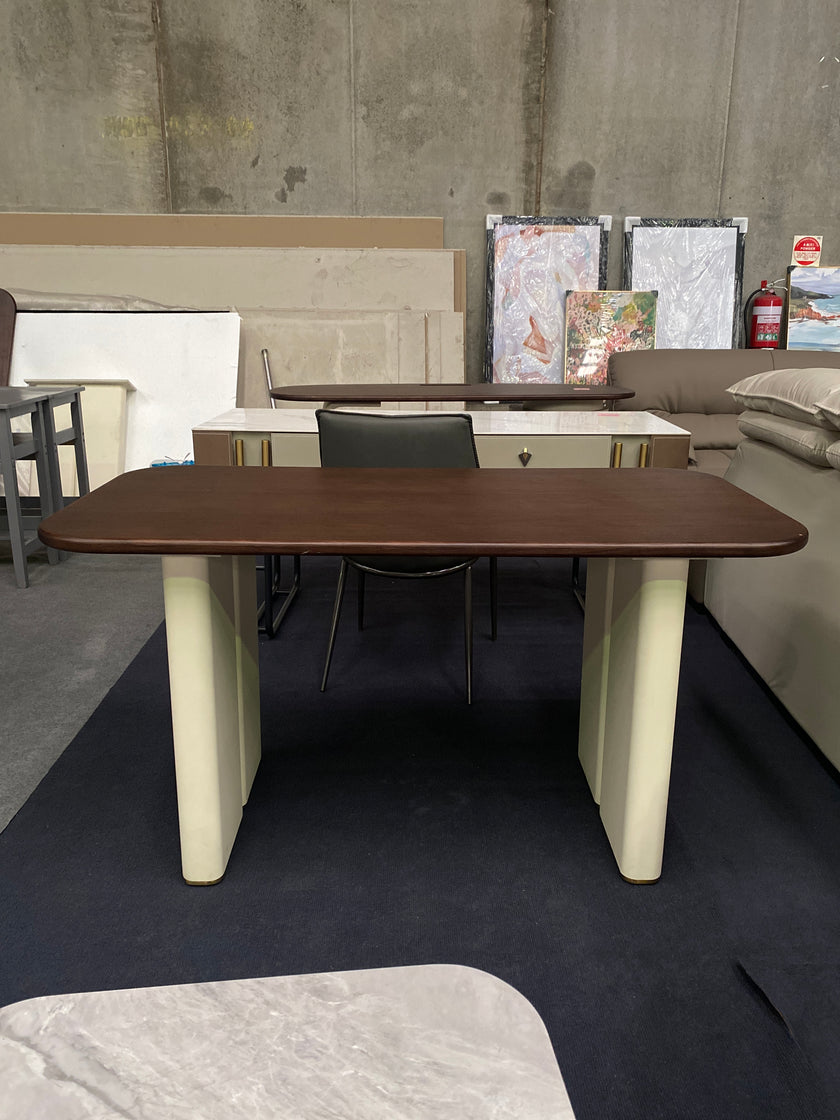 Walnut/Saddle Leather/Desk/160/180
