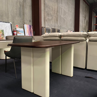 Walnut/Saddle Leather/Desk/160/180