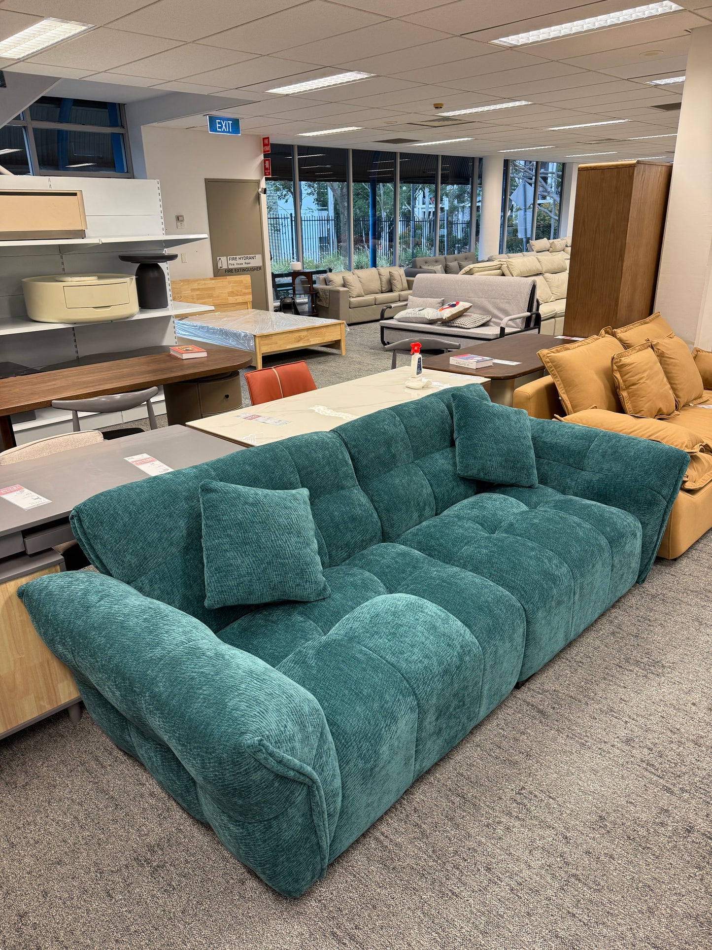 Lily Sofa Two-seat Three-seat Plus Sofa/180/240