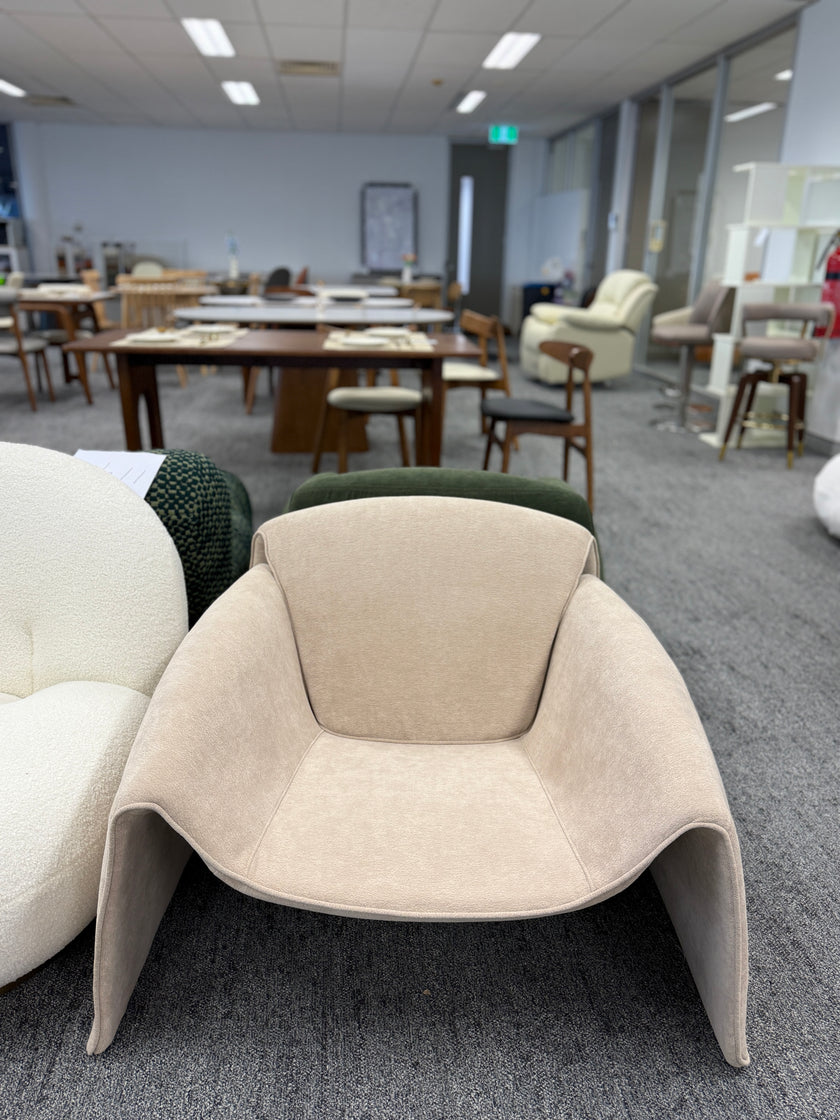 Velvet Structured Cotton Crab Chair