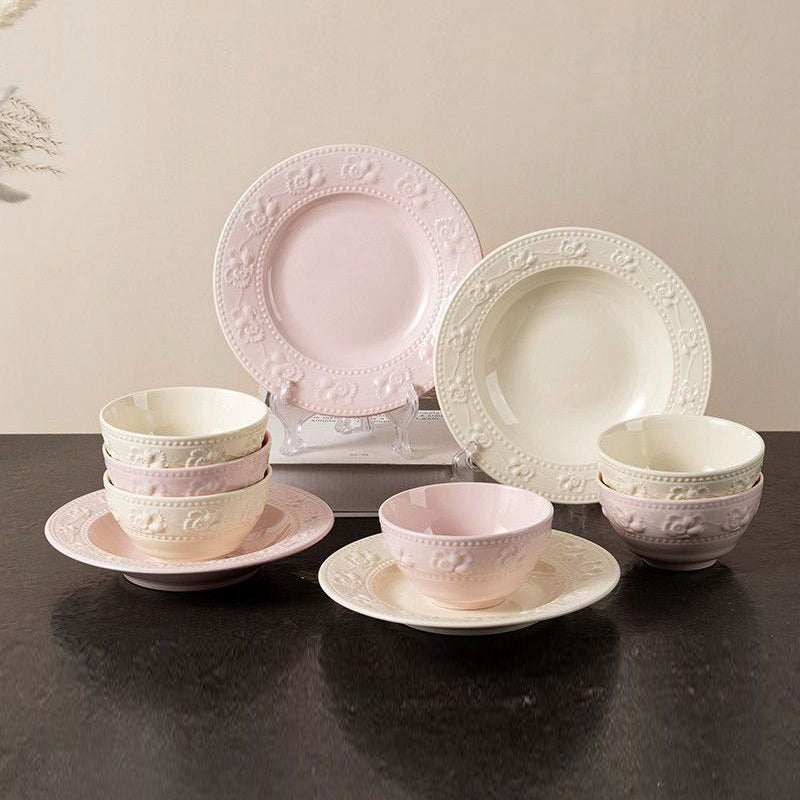 Perfect Berry Relief 6-Bowl & 4-Plate Set