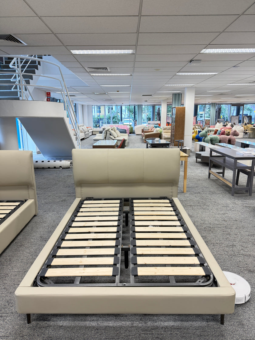 Genuine Leather/Elephant Gray/Solid Wood Bed/With Lights/183